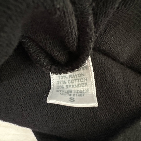 MWT Monrow Black Long Sleeve Sweater Dress - Picture 2 of 4